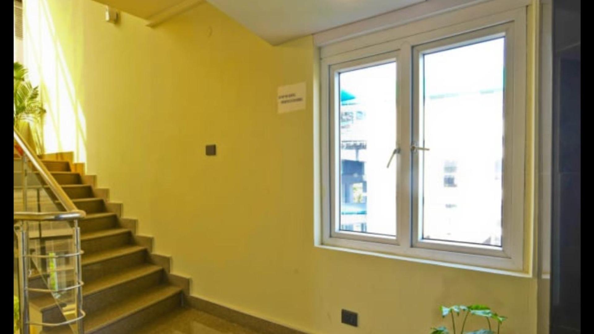 Kenz Residency 호텔 Kochi 외부 사진